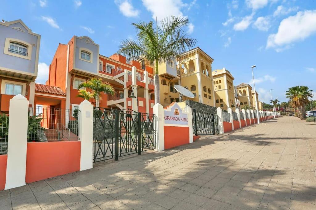 Luxury House Granada Park Villa Arona  Eksteriør billede
